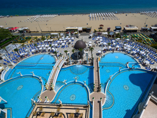 ИМПЕРИАЛ ПАЛАС -  БАСЕЙН